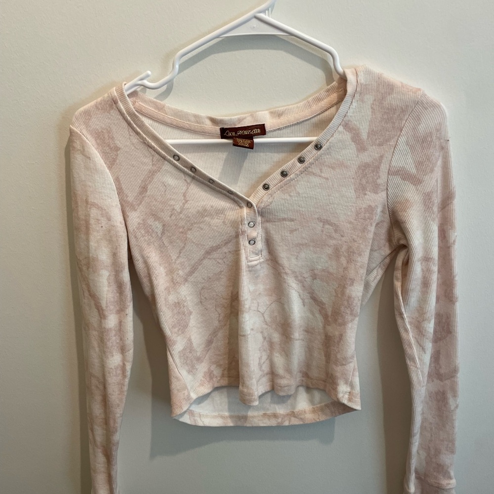 Women's Pink Long Sleeve Camo Top